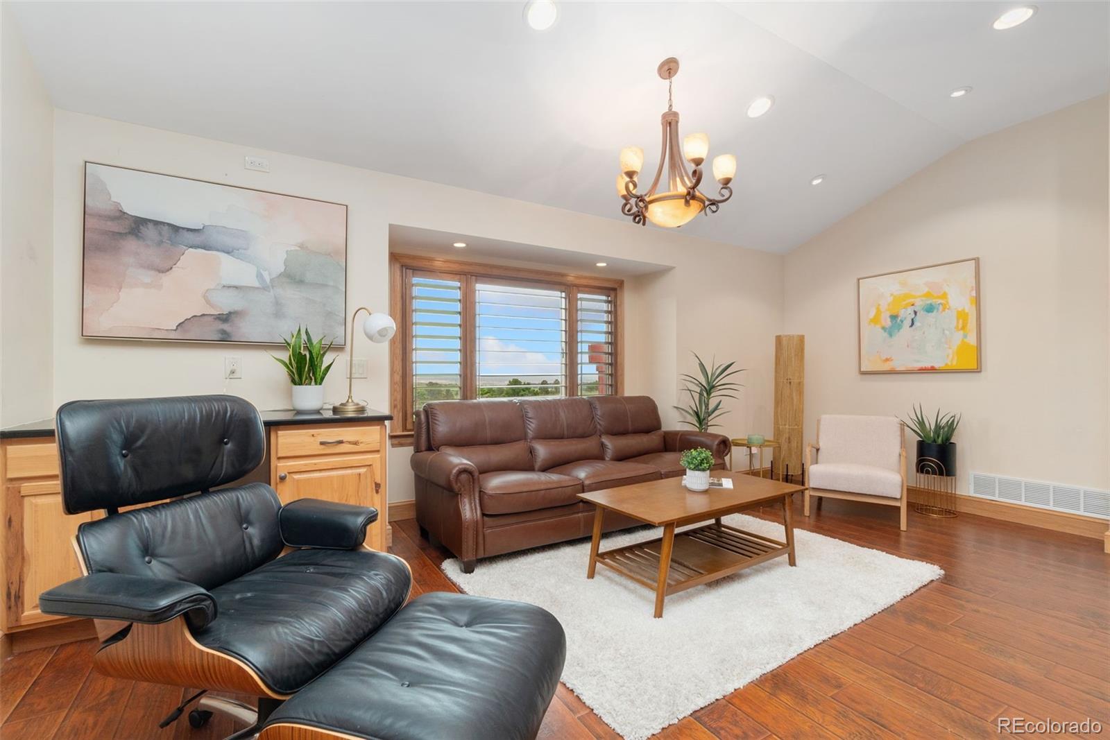 6293 Ponderosa Way