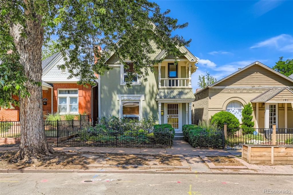 Photo of 165 S Ogden Street, Denver, CO 80209 (MLS # 3161915)