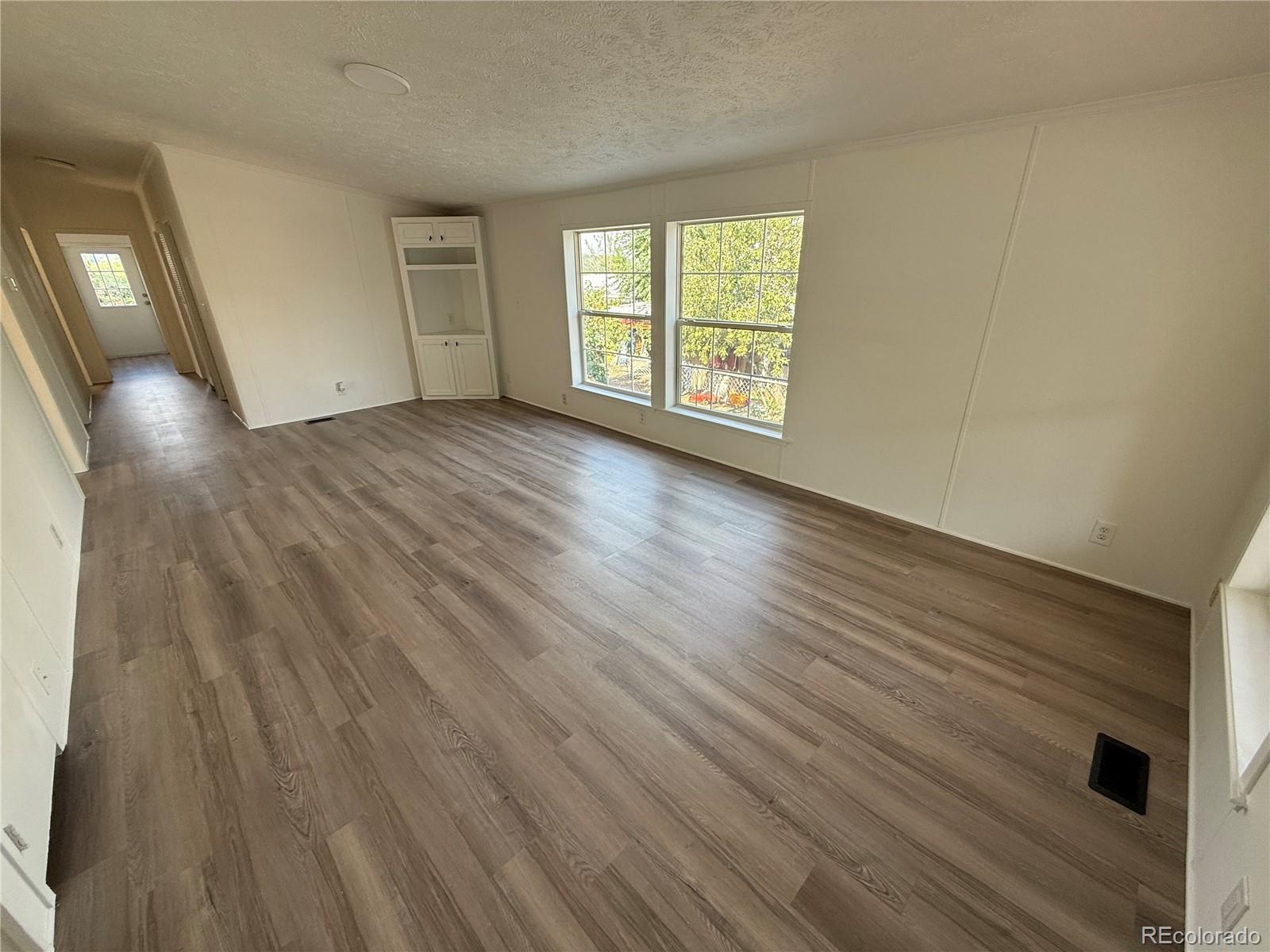 2115 W 91st Place