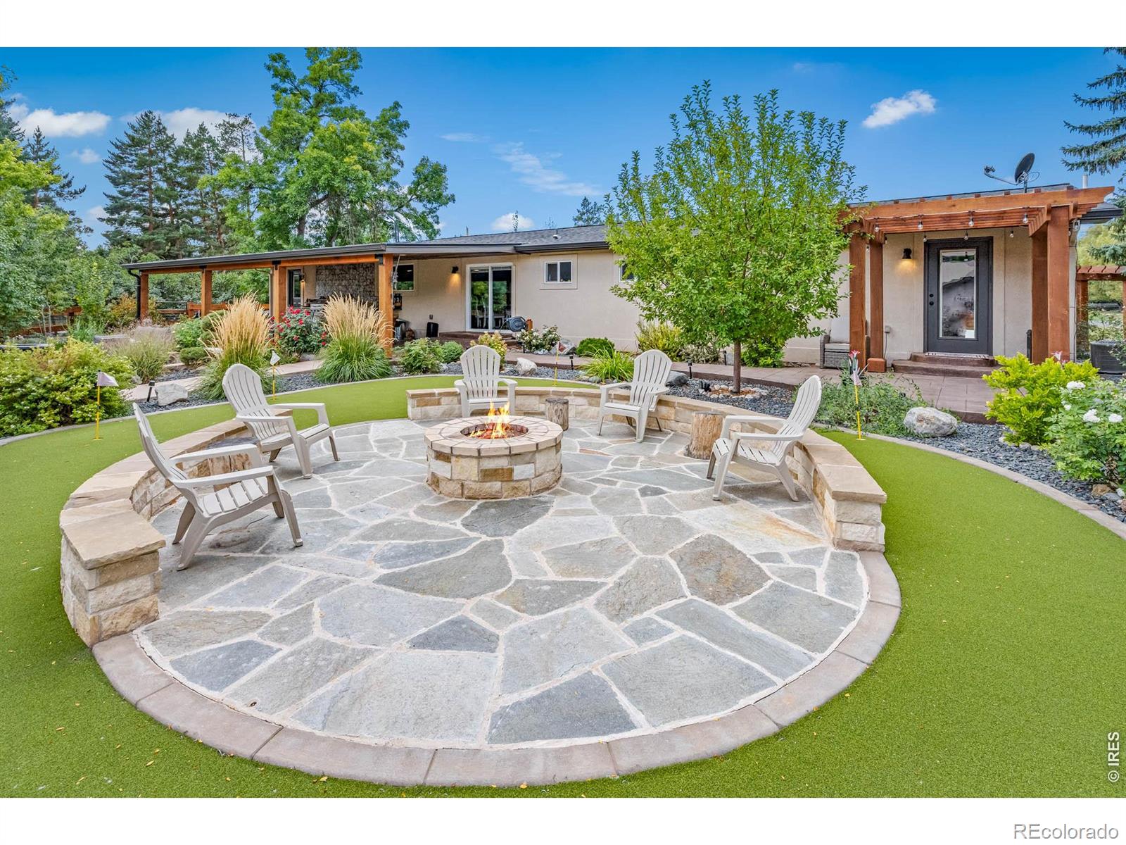 2300 Glade Road