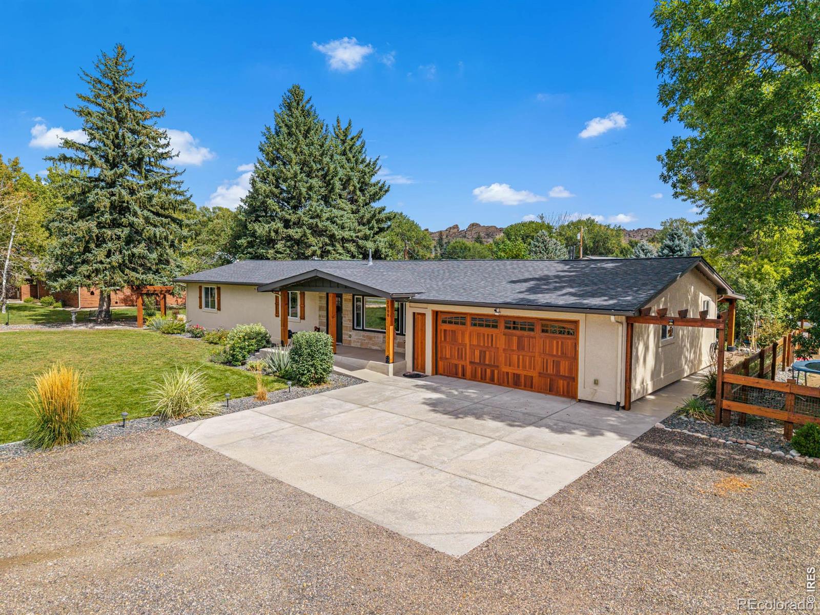2300 Glade Road