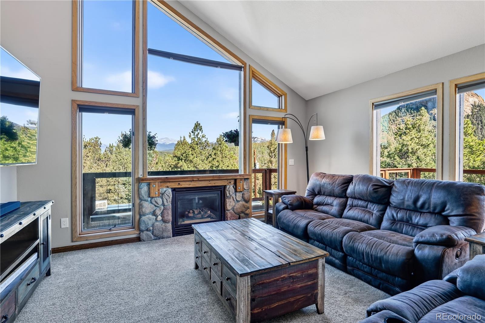 203 Valley View Lane