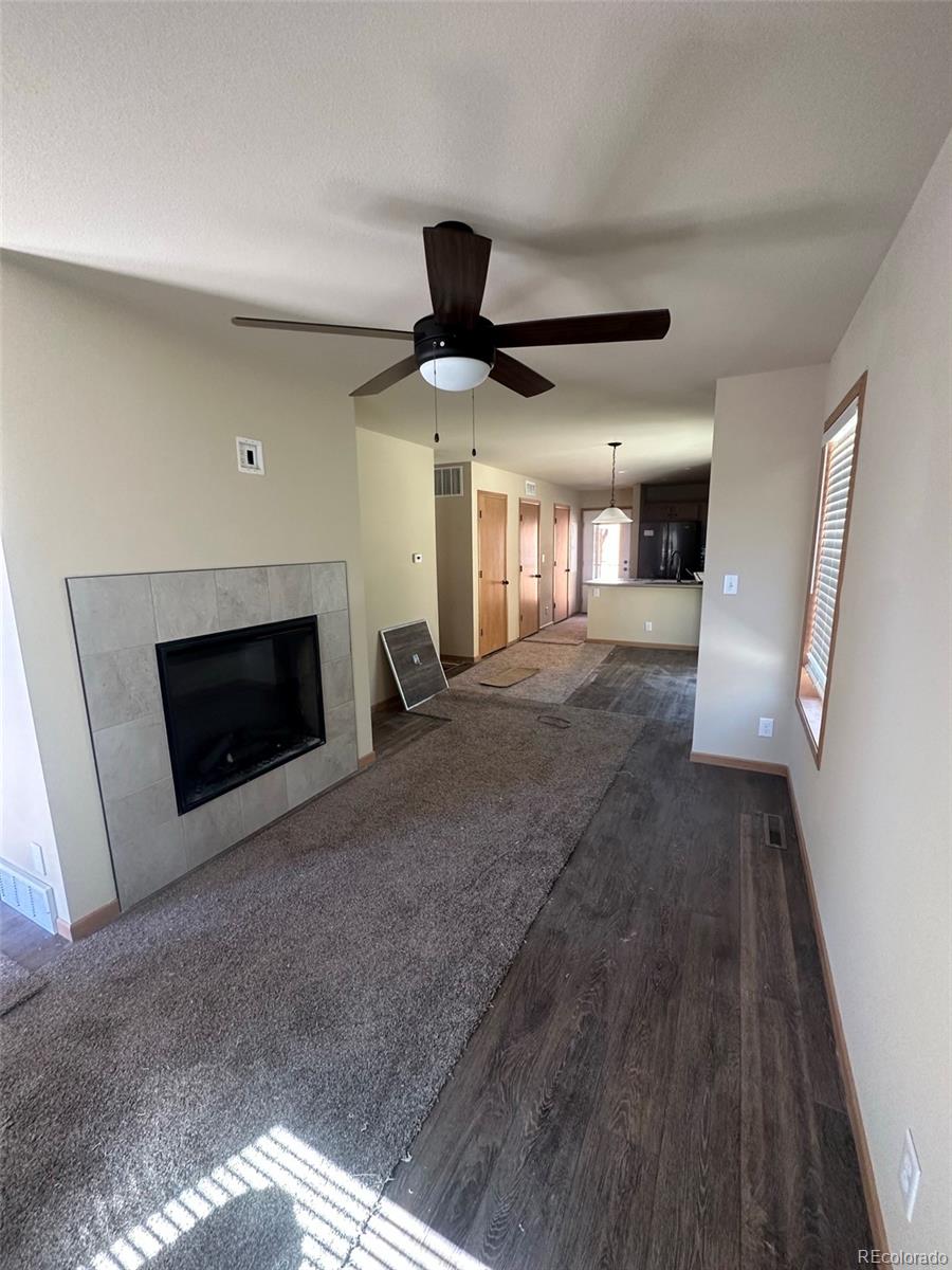 117 Edgewater Circle