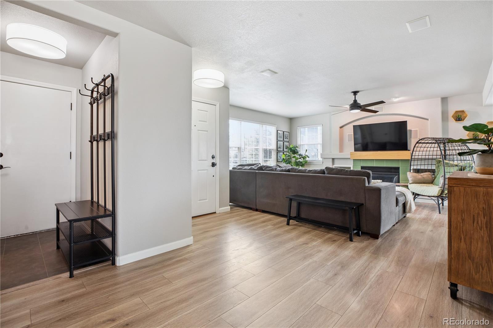 3266 Willowrun Drive, Castle Rock, CO, 80109 2 3266 Willowrun Drive