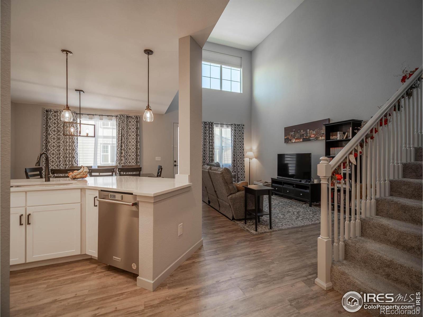 1829 S Helena Street