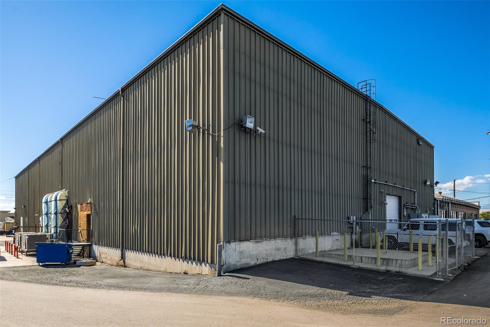 801 W Bayaud Avenue