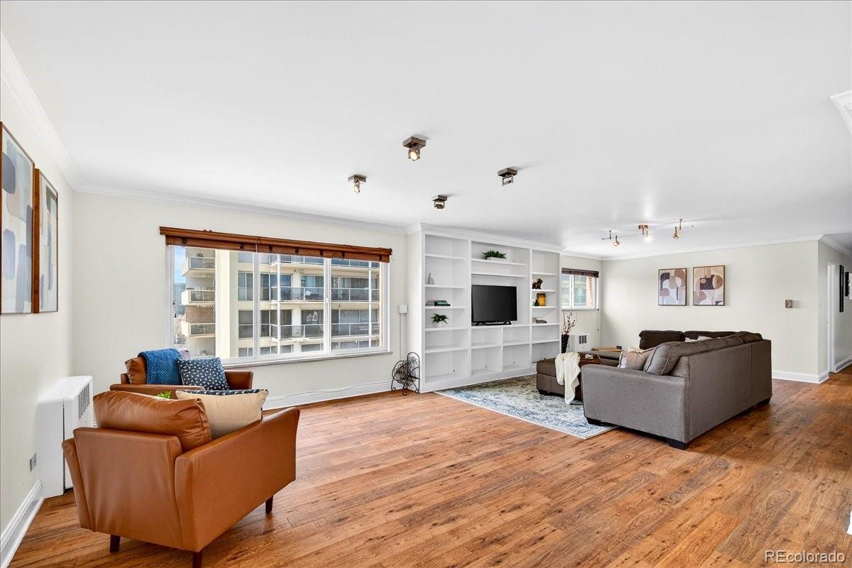 855 N Pennsylvania Street 411