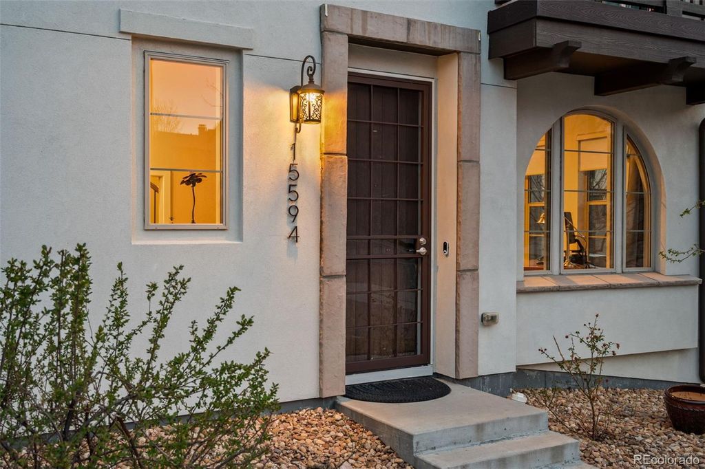 Photo of 15594 W Harvard Avenue, Lakewood, CO 80228 (MLS # 6967991)