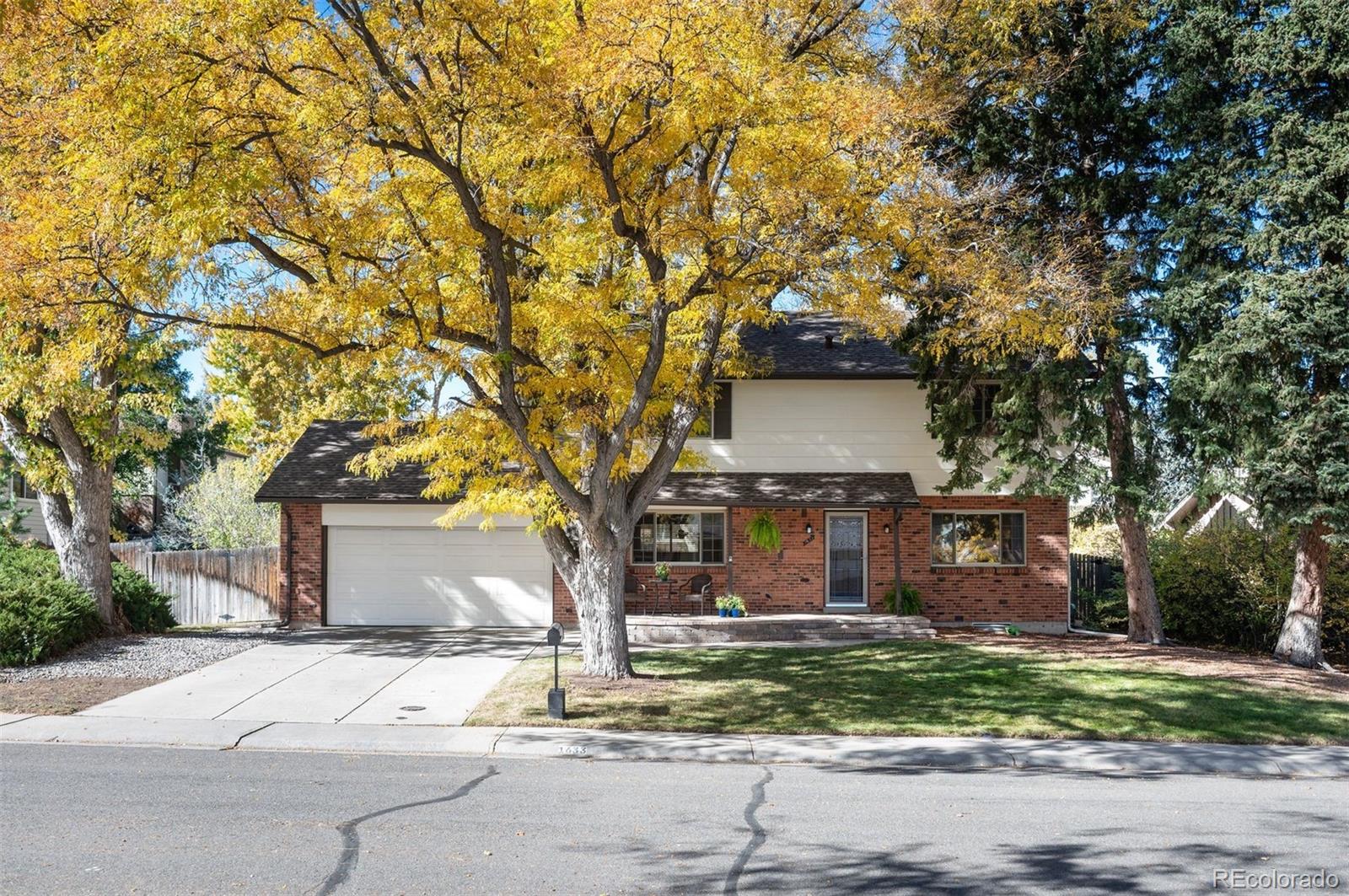 1633 S Holland Street