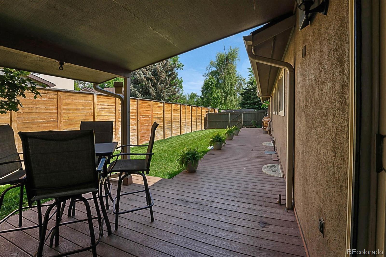 6223 W Flora Place