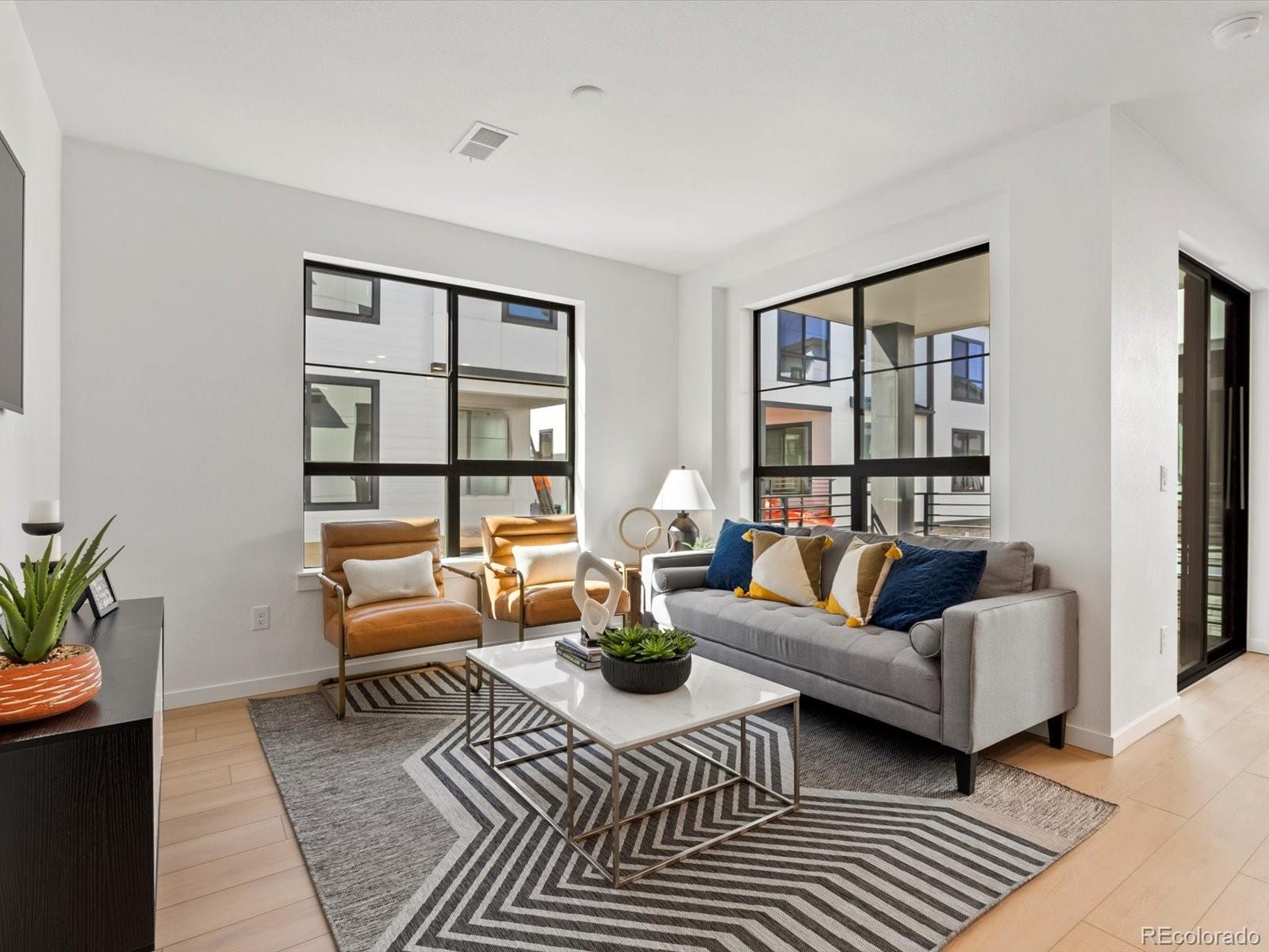 2024 S Holly Street 4