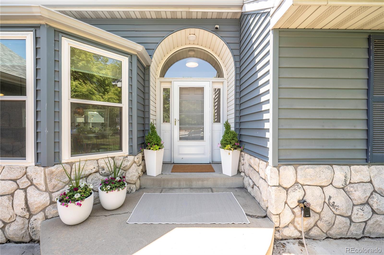 995 Chase Street, Lakewood, CO, 80214 2 995 Chase Street