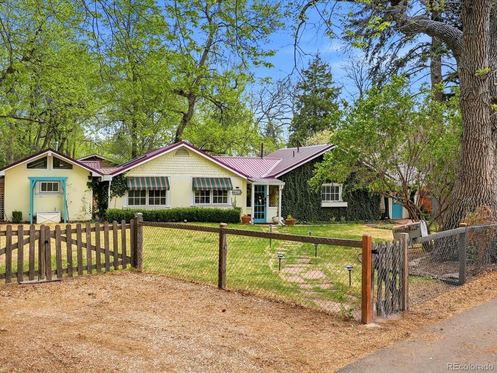 Photo of 1602 Glen Bar Drive, Lakewood, CO 80215 (MLS # 9644432)