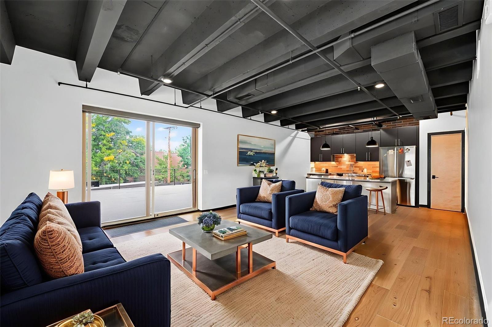 20 Boulder Crescent Street 202