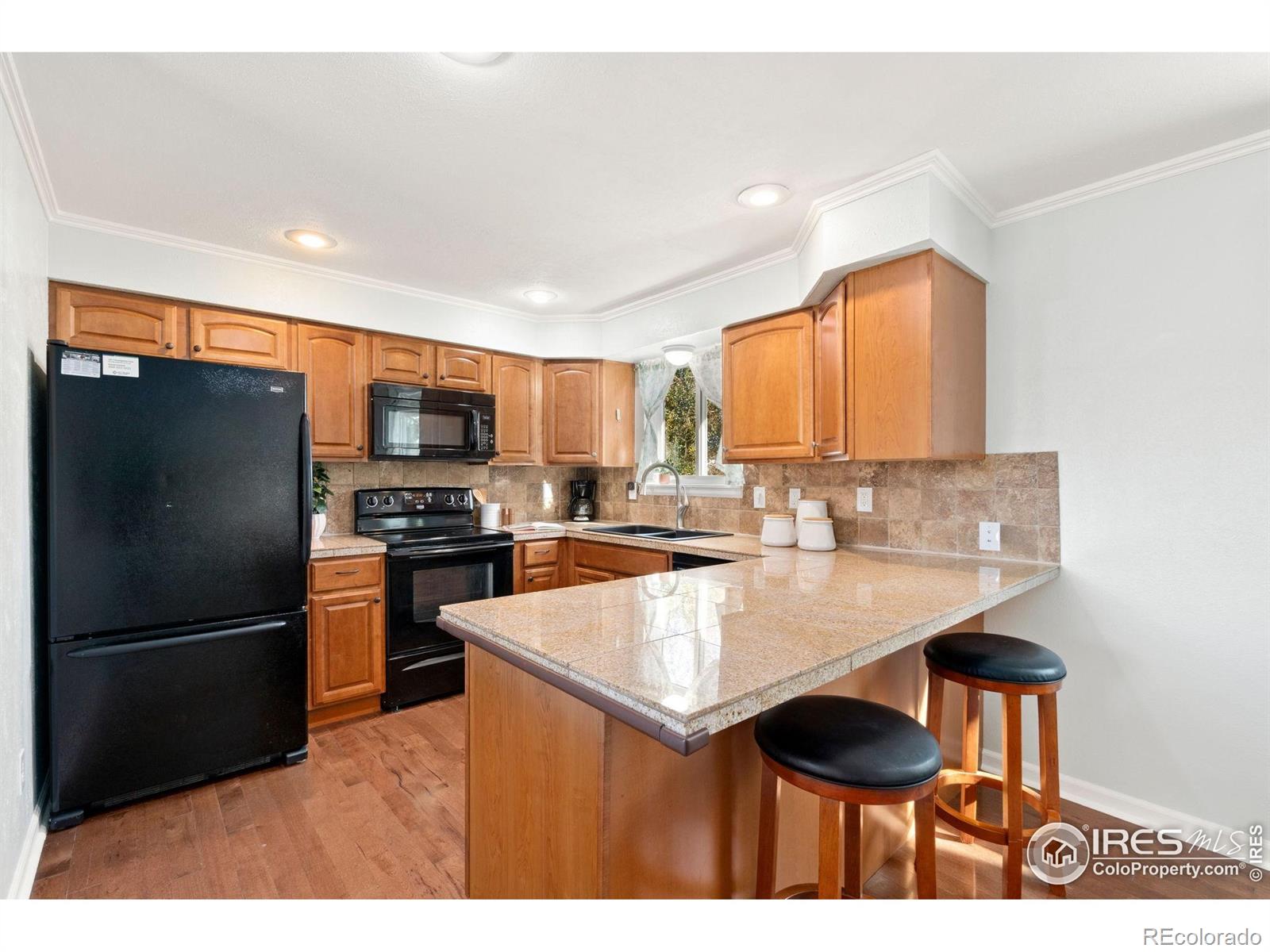 5204 S Richfield Street