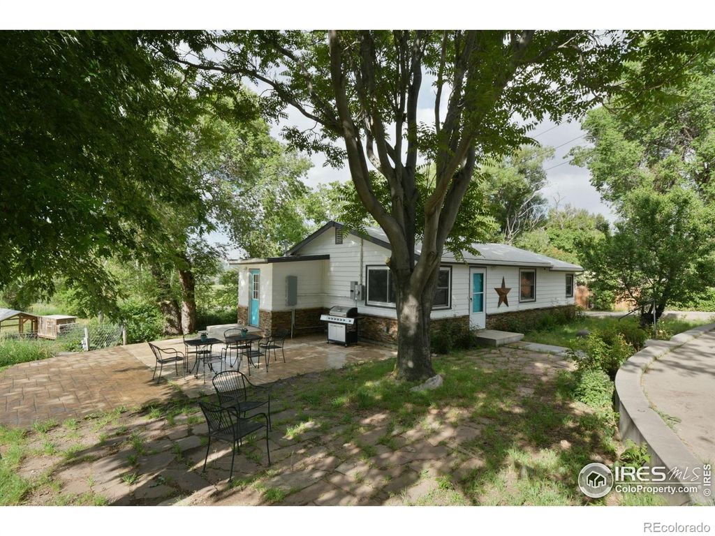 Photo of 6903 Valmont Road, Boulder, CO 80301 (MLS # IR1050884)