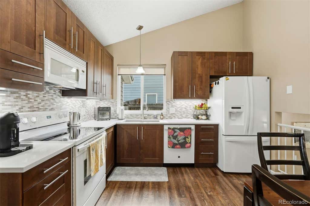 Photo of 8957 W Toller Avenue, Littleton, CO 80128 (MLS # 5491925)