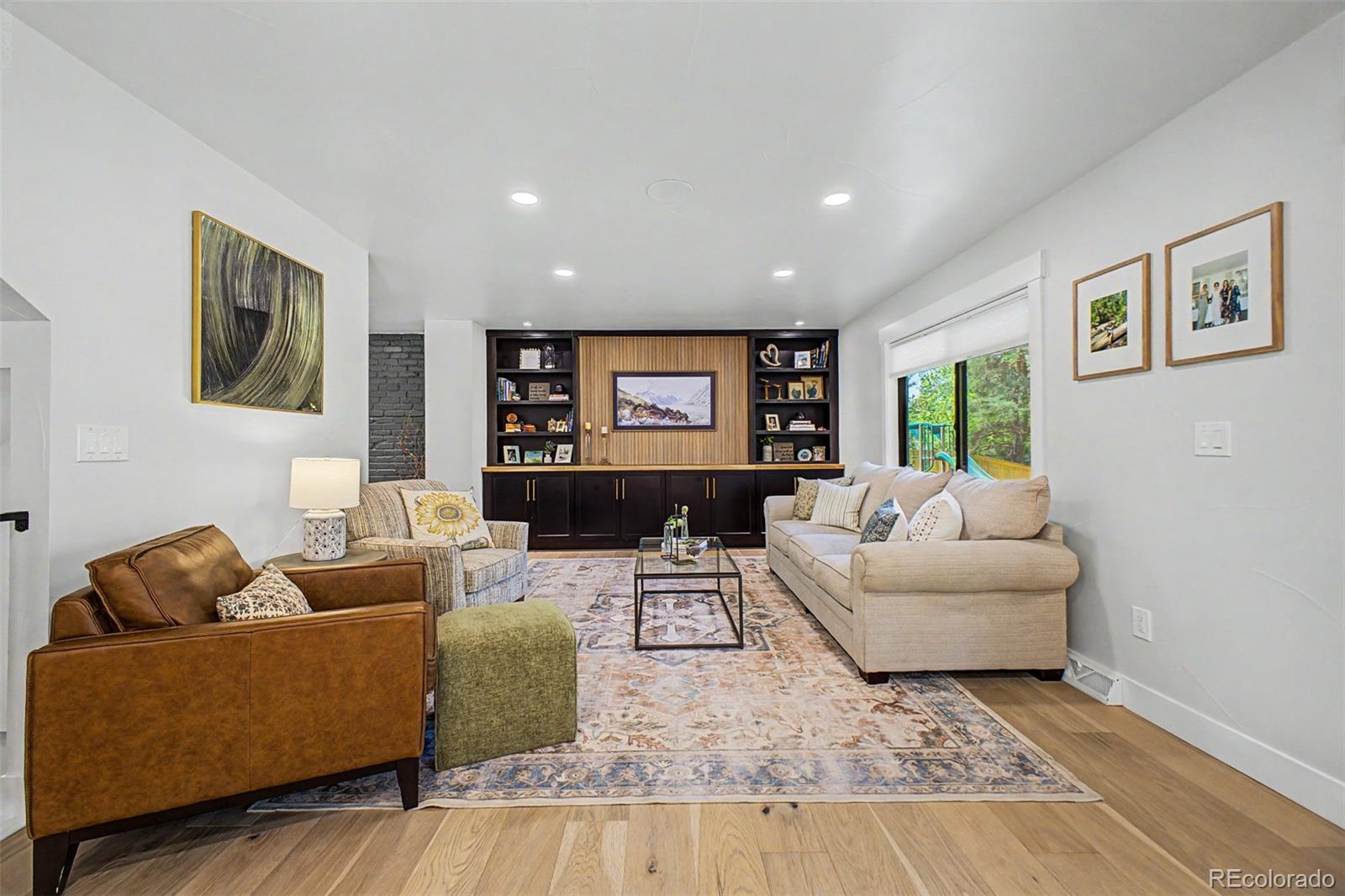 3469 E Easter Place