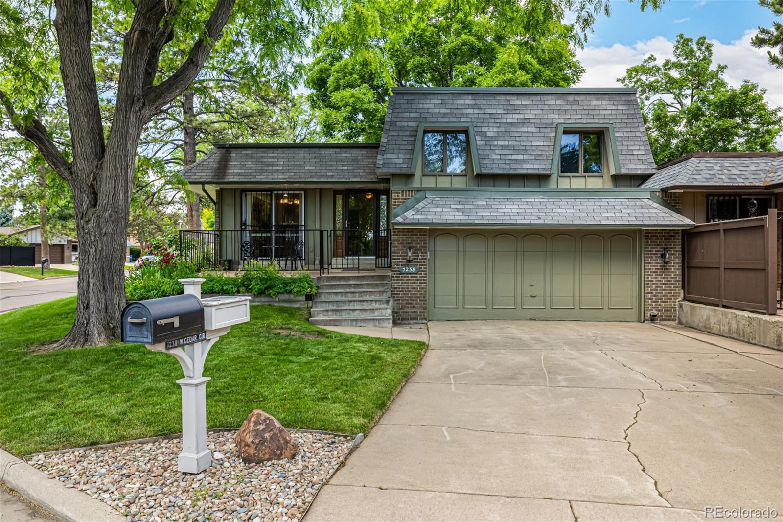 7238 W Cedar Circle