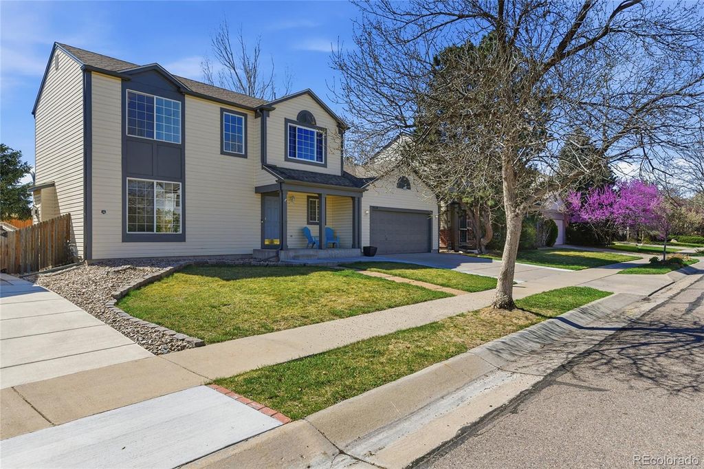 Photo of 10640 W Girard Avenue, Lakewood, CO 80227 (MLS # 3662924)