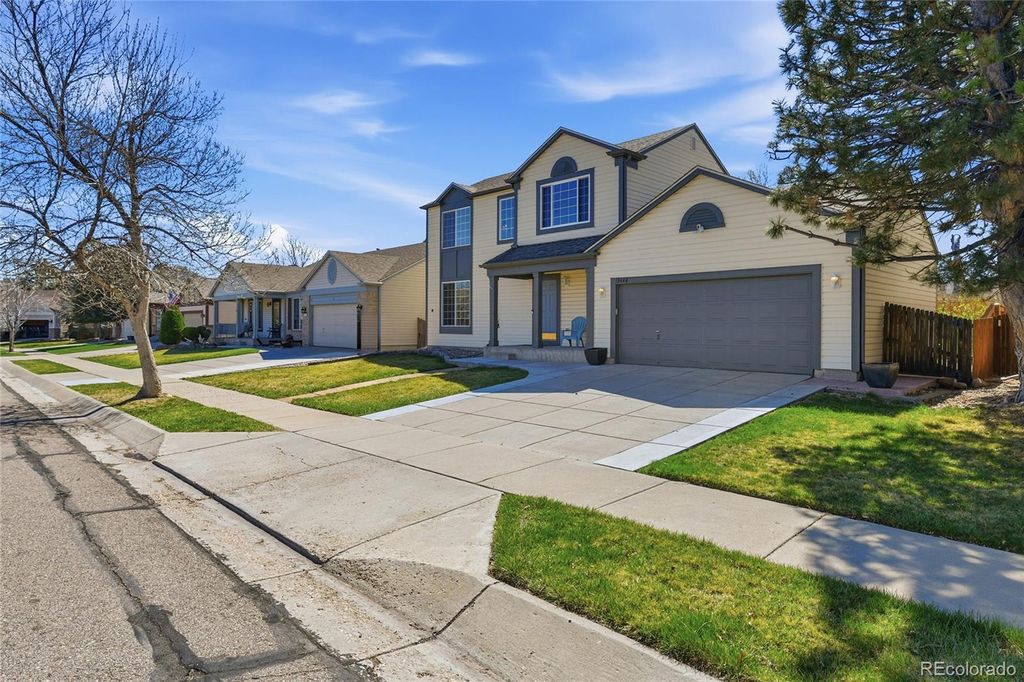 Photo of 10640 W Girard Avenue, Lakewood, CO 80227 (MLS # 3662924)