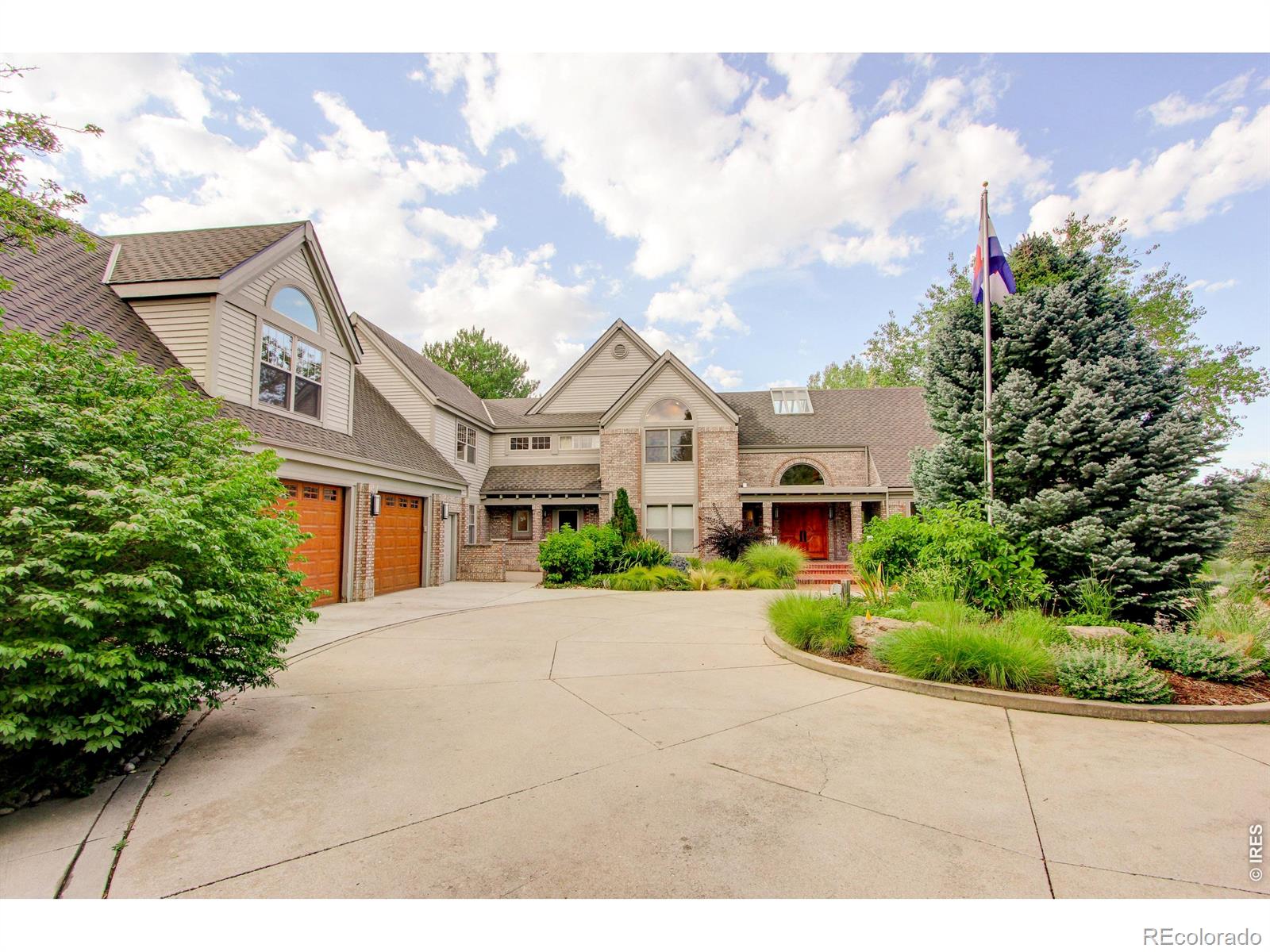 600 Skysail Lane