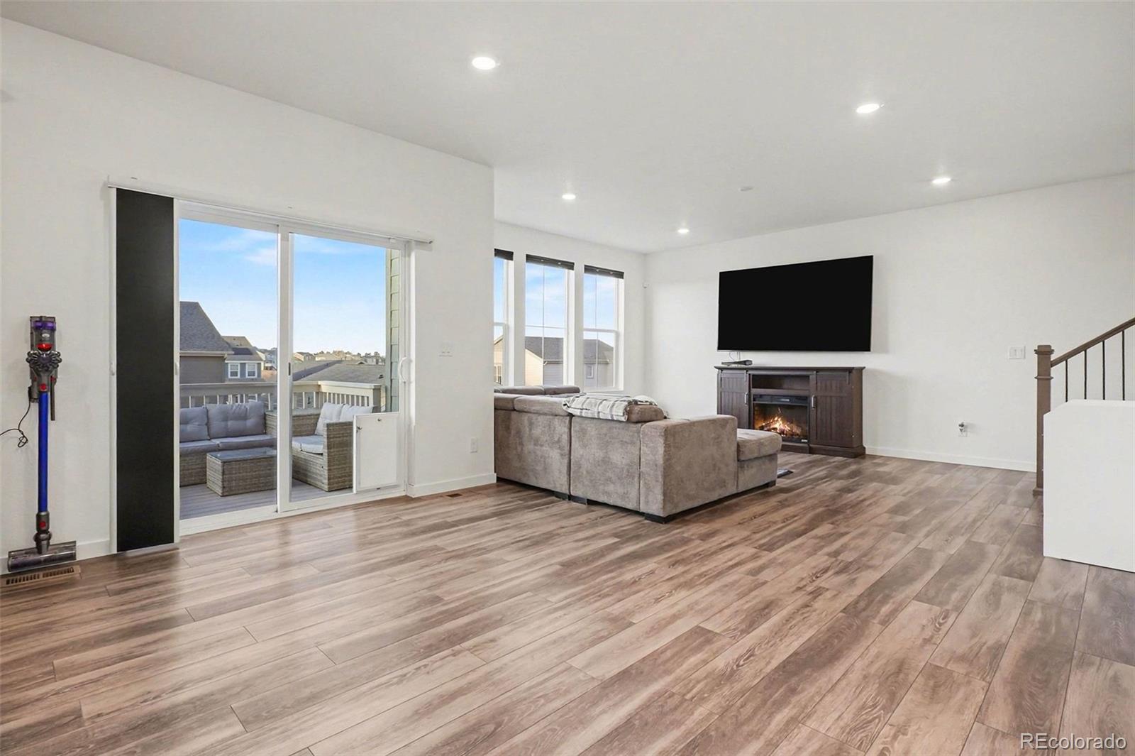 1053 High Point Trail