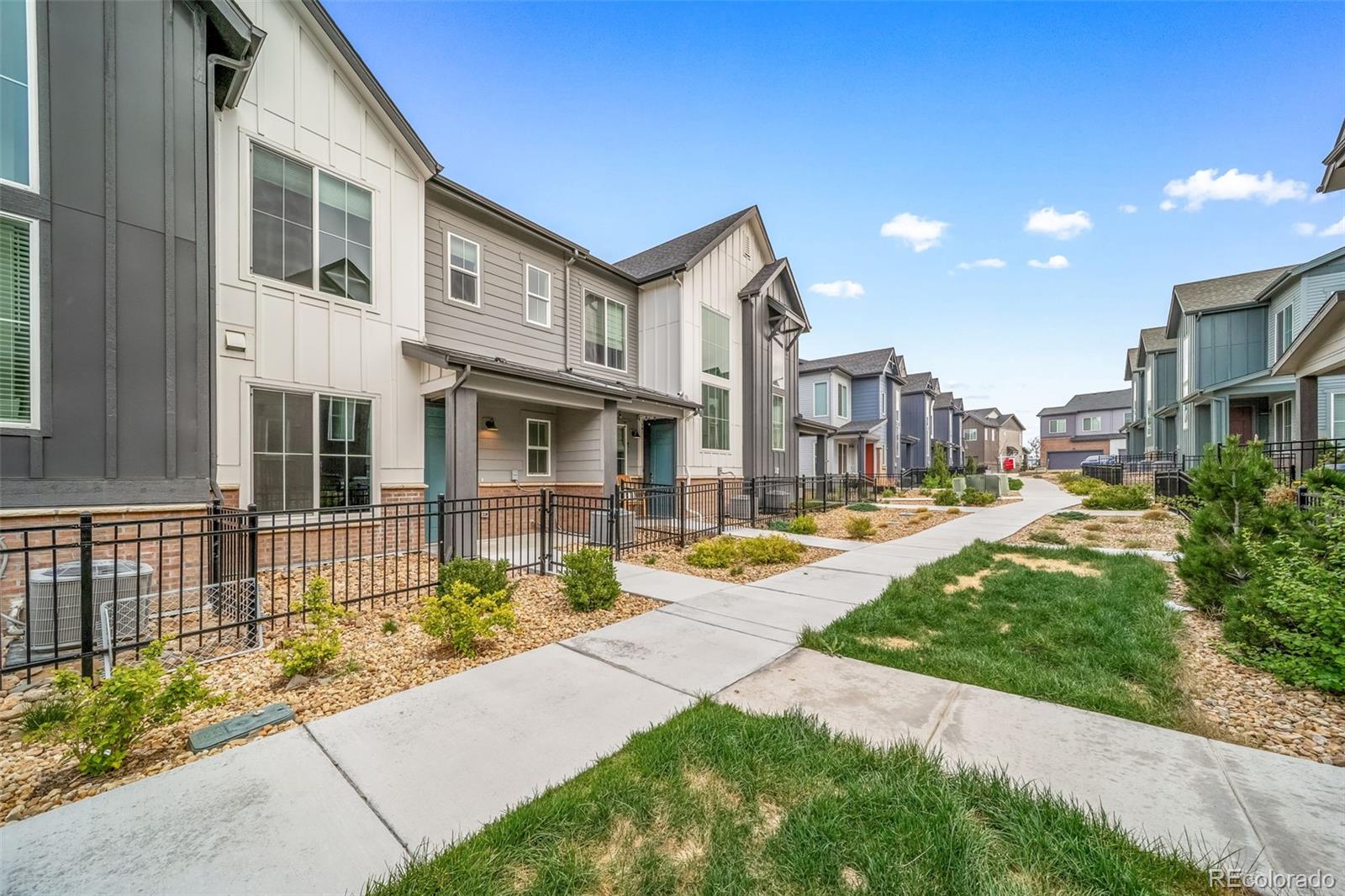 475 Millwall Circle