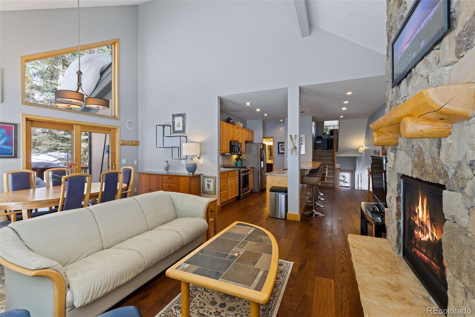 31 Tall Pines Drive 3