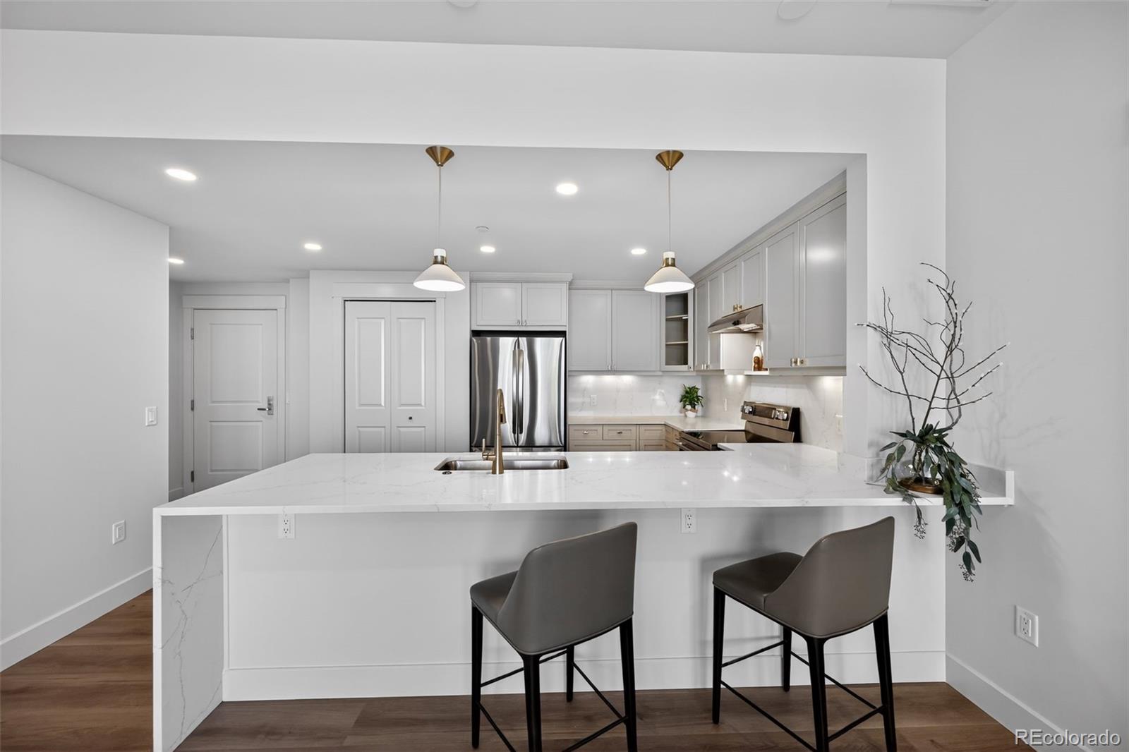 7220 W Bonfils Lane 302