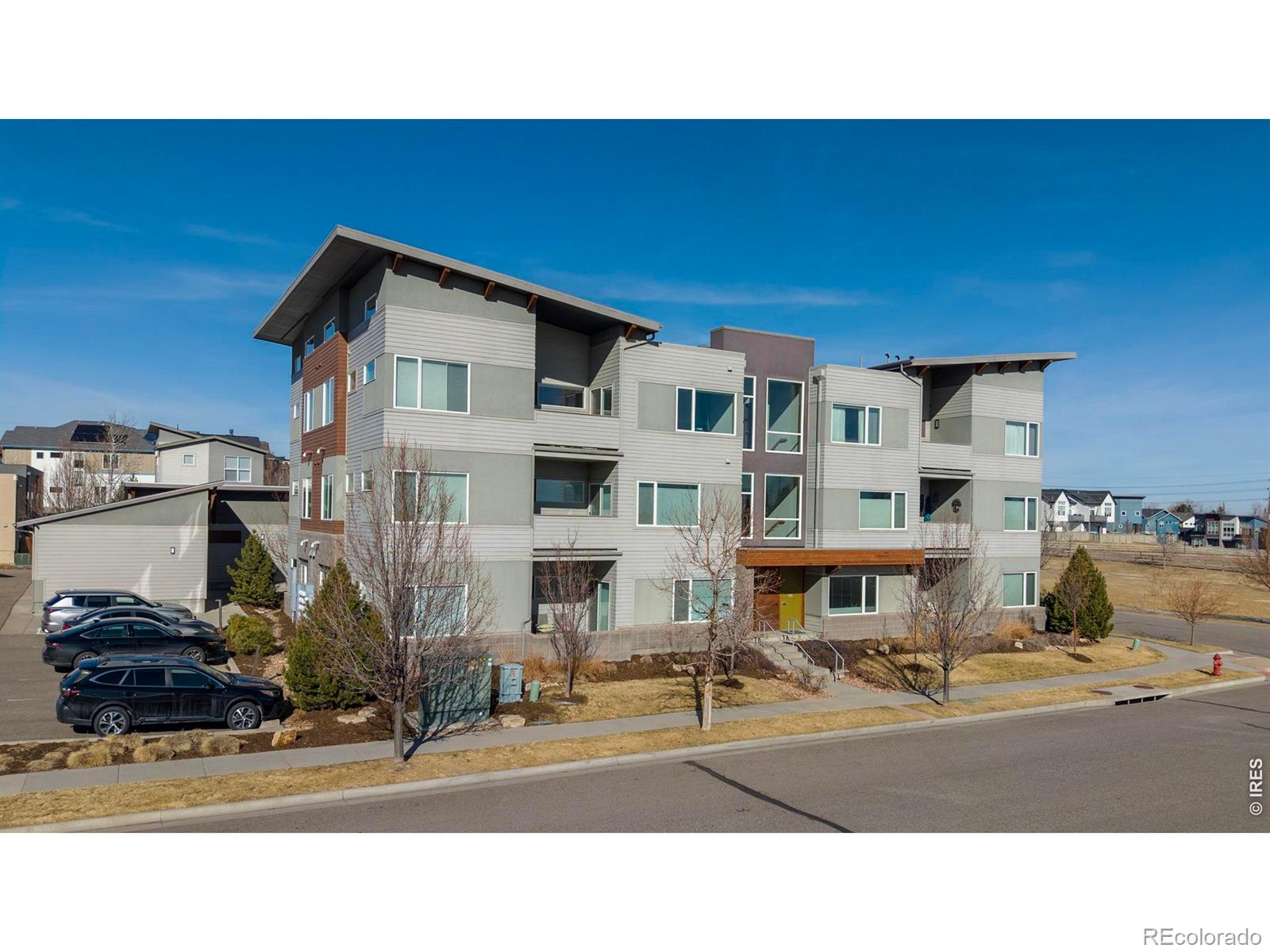 1585 Hecla Way 103