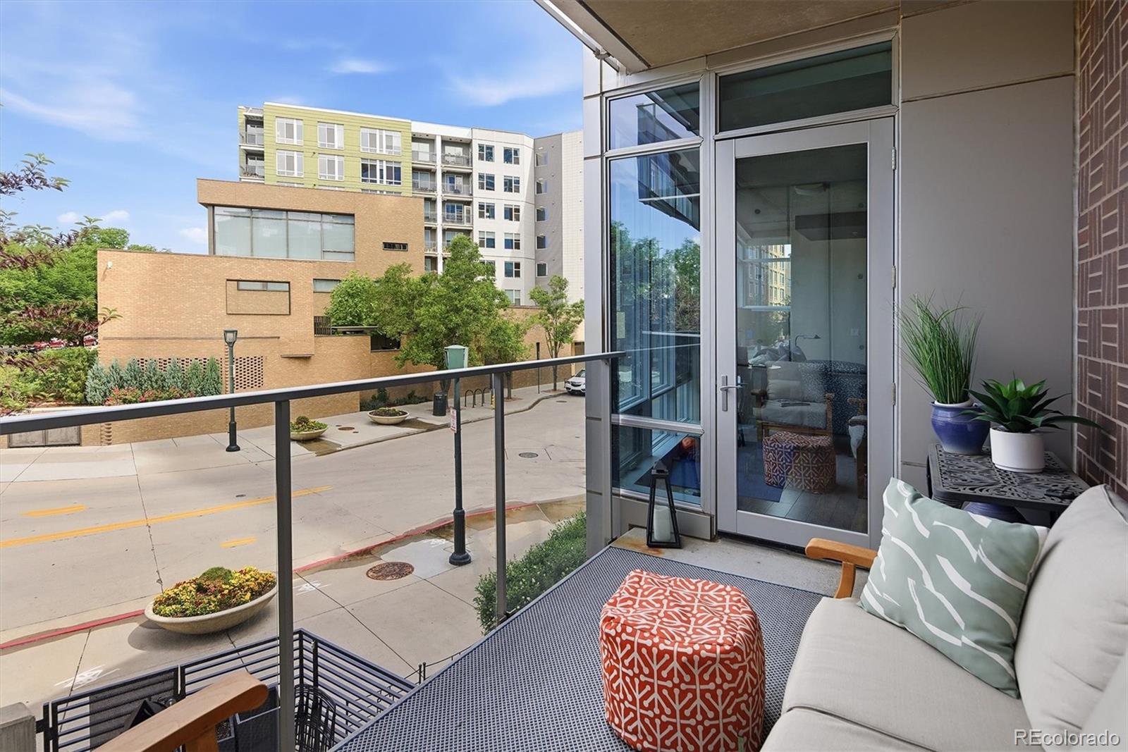 1690 Bassett Street 12