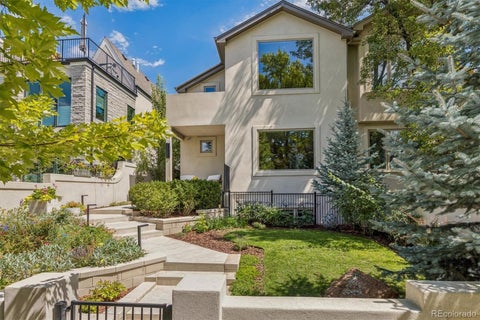 Photo of 544 Monroe Street, Denver, CO 80206 (MLS # 7703410)