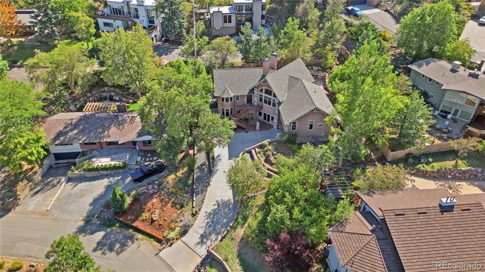 14394 Foothill Road