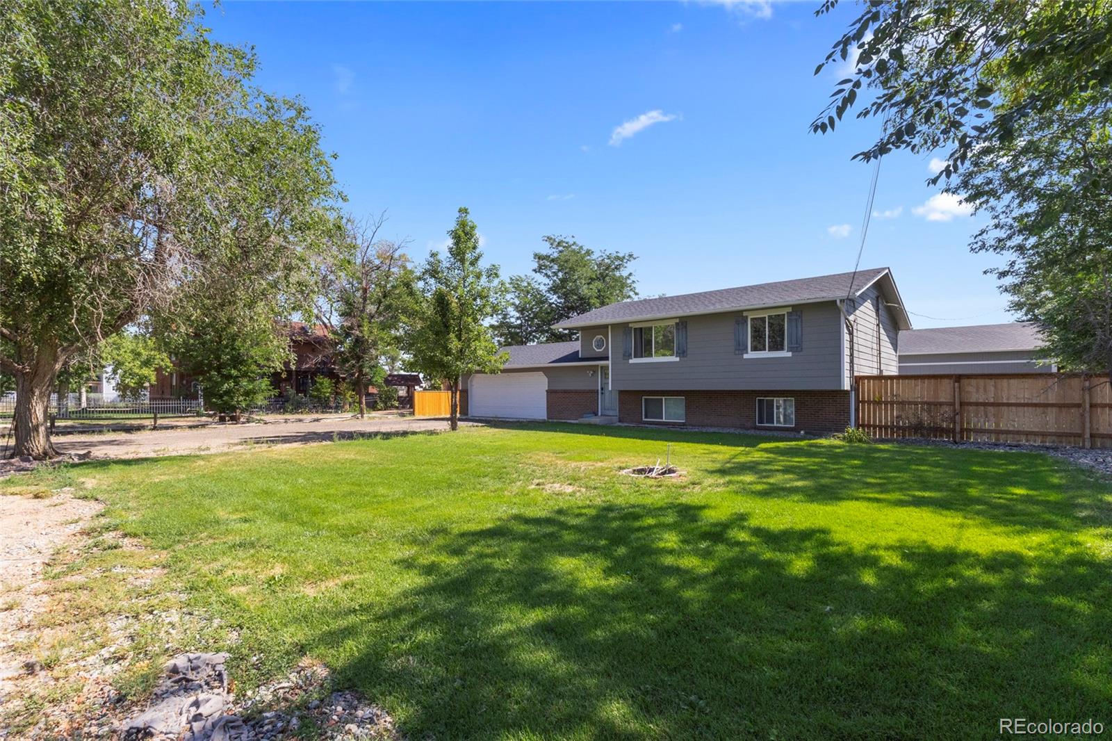 820 S Denver Avenue, Fort Lupton, CO, 80621 2 820 S Denver Avenue