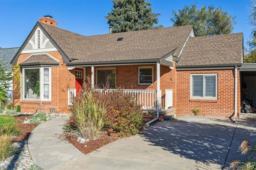 Photo of 2660 Kearney Street, Denver, CO 80207 (MLS # 2916536)