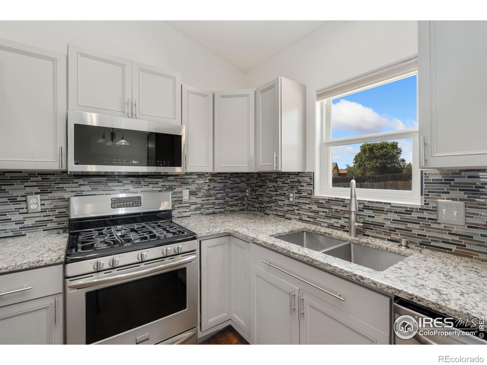 843 S Carriage Drive