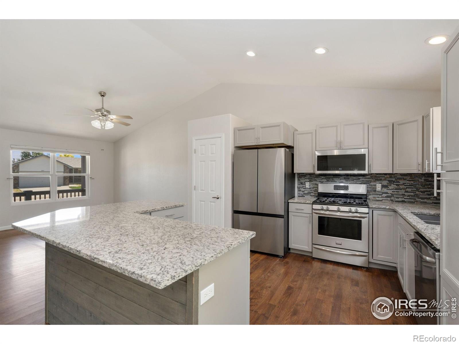 843 S Carriage Drive