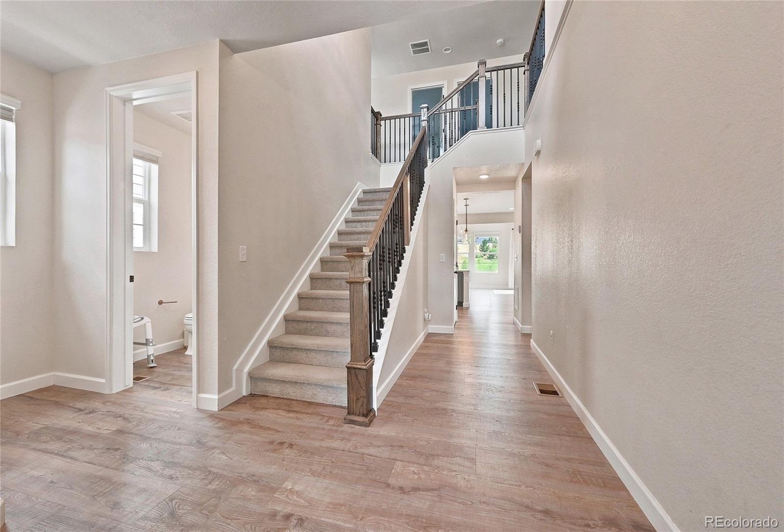 5462 Gray Wolf Lane