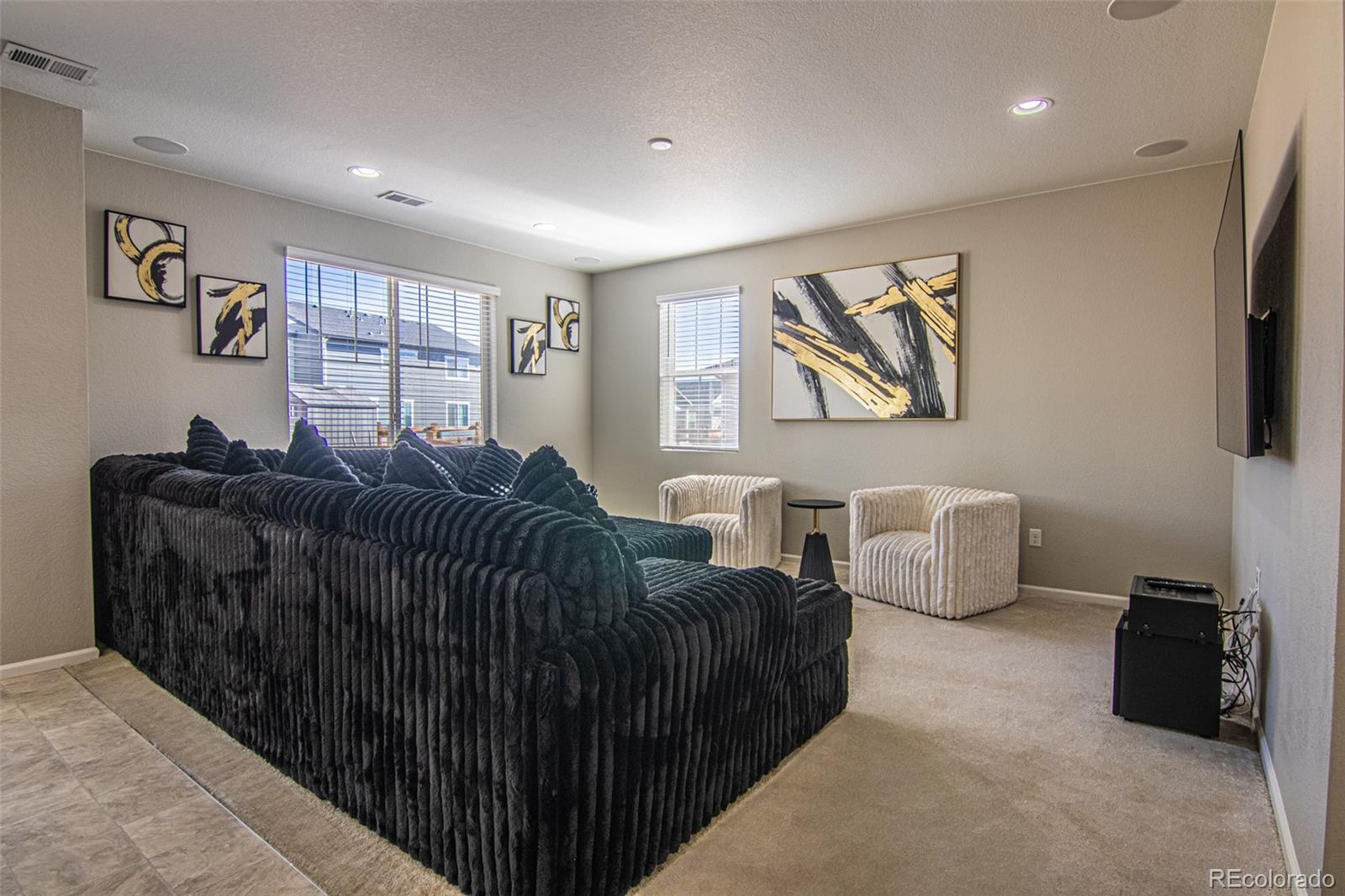 3856 N Fultondale Street