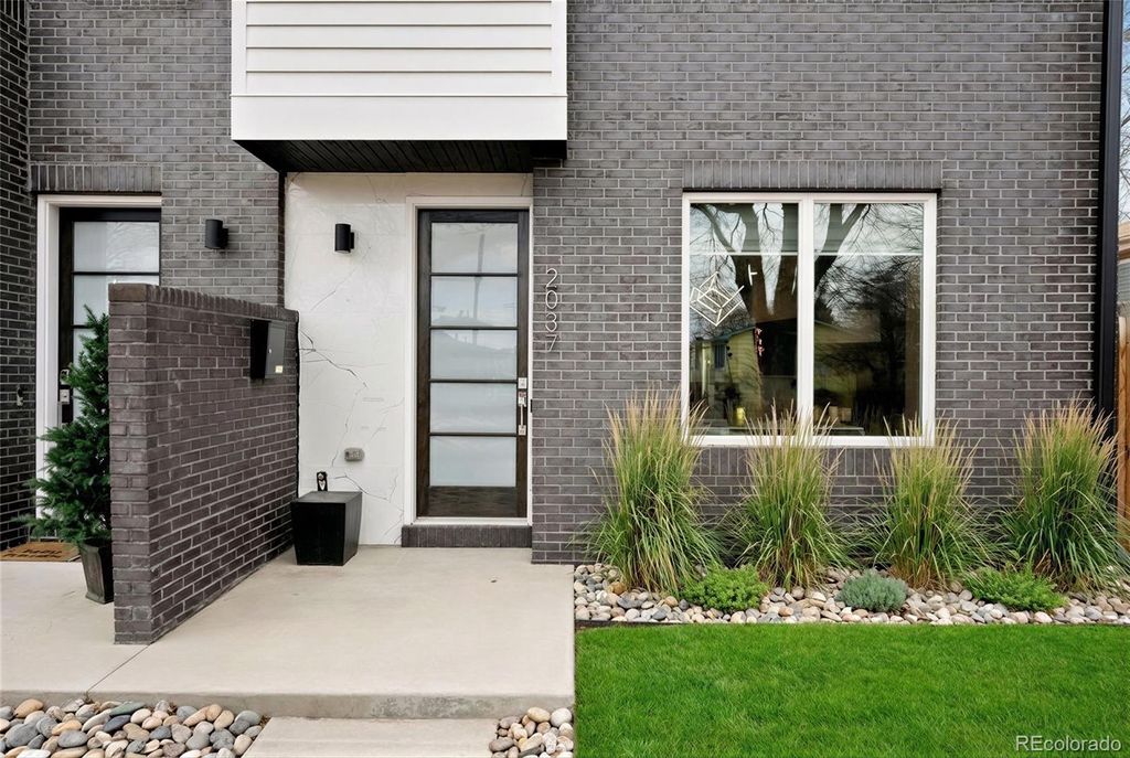 Photo of 2037 Hooker Street, Denver, CO 80211 (MLS # 1742051)