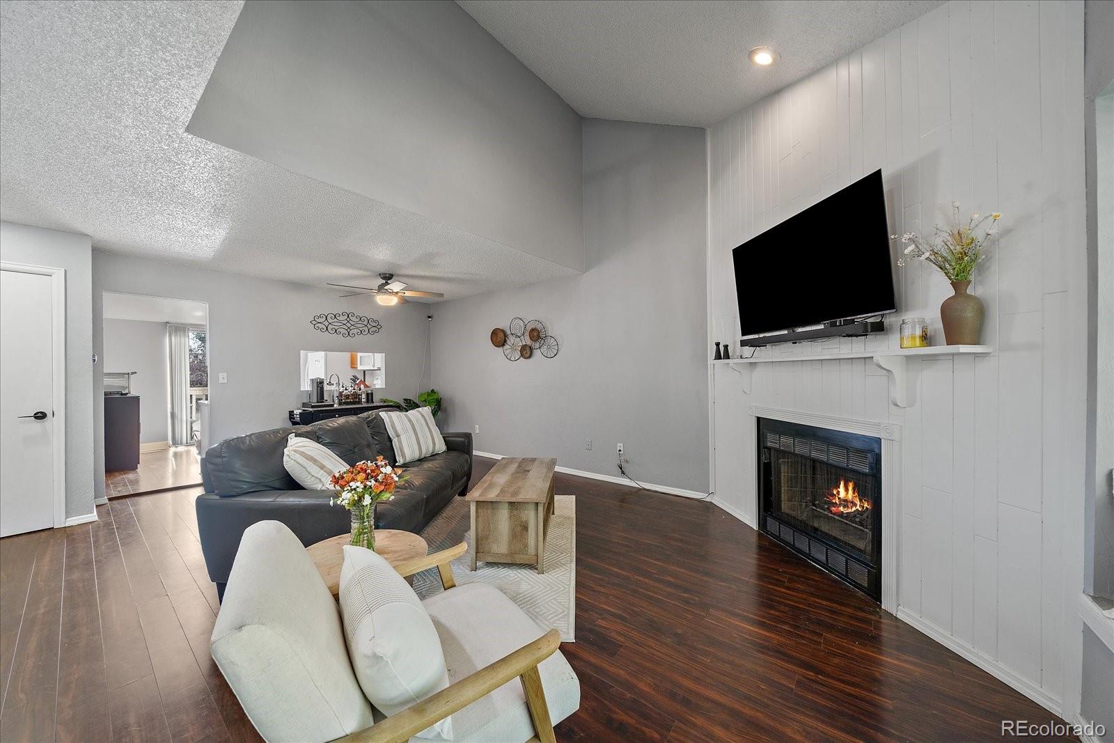 5344 W Canyon Trail B