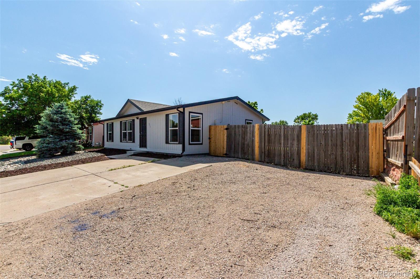 657 Locust Avenue, Lochbuie, CO, 80603 2 657 Locust Avenue