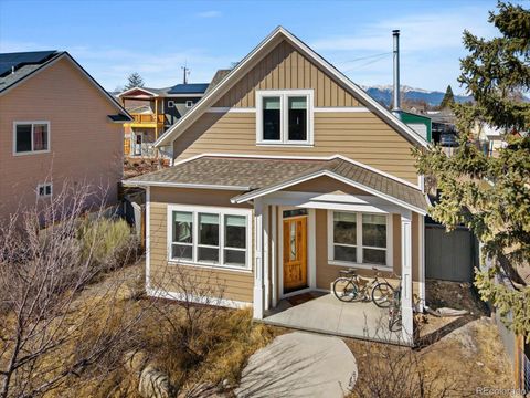 1208 E Street Salida CO 81201