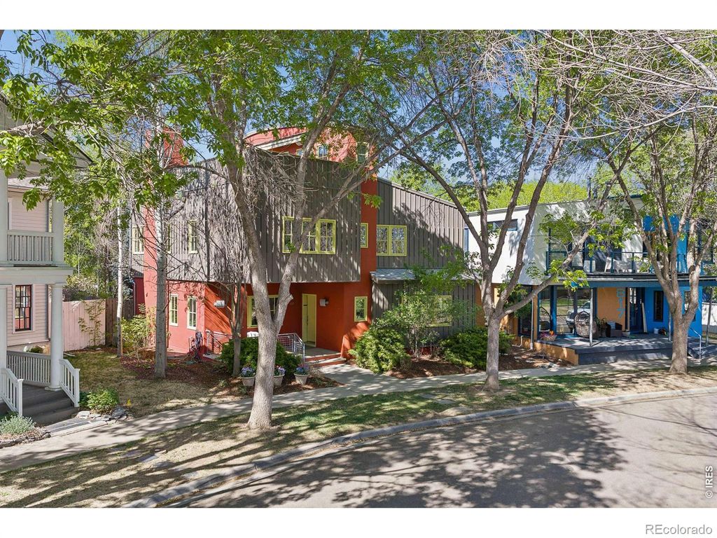 Photo of 821 Incorrigible Circle, Longmont, CO 80504 (MLS # IR1056681)