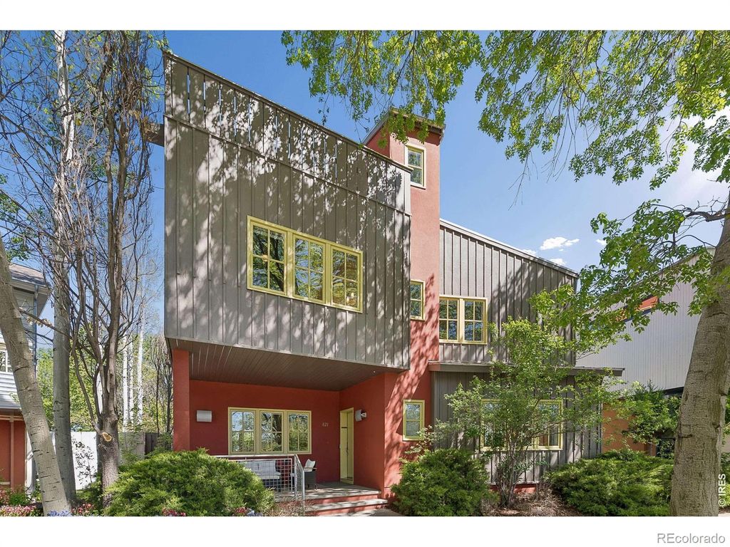 Photo of 821 Incorrigible Circle, Longmont, CO 80504 (MLS # IR1056681)