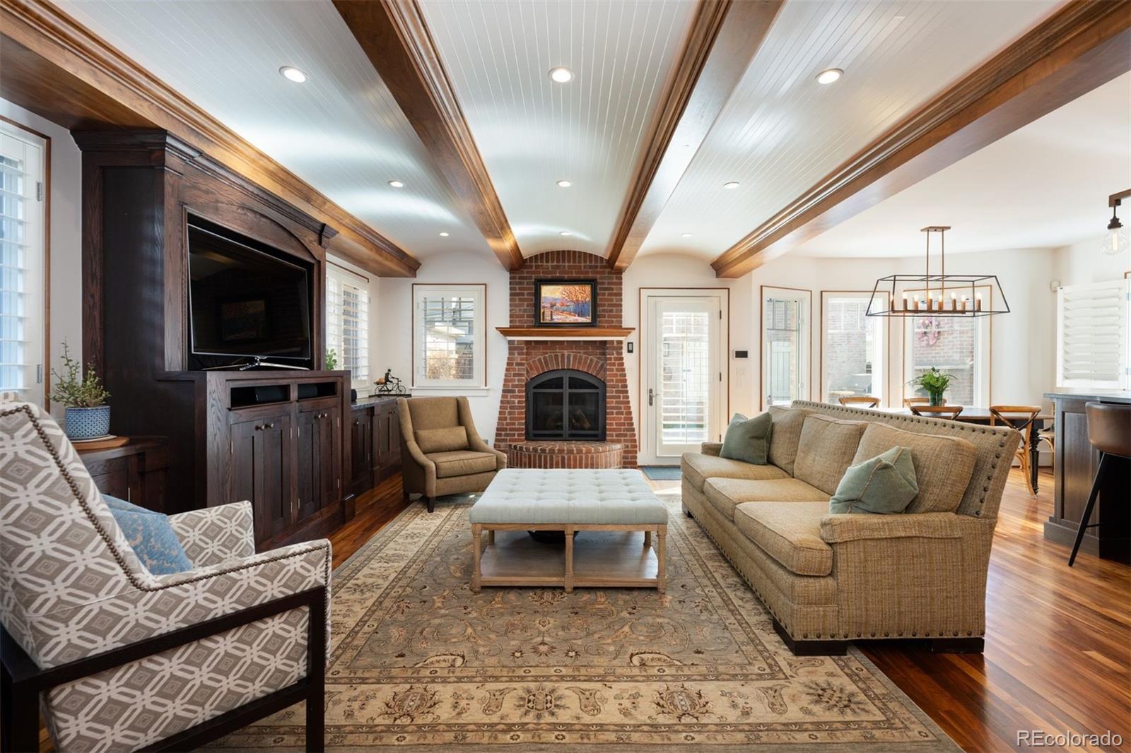 130 S Lafayette Street