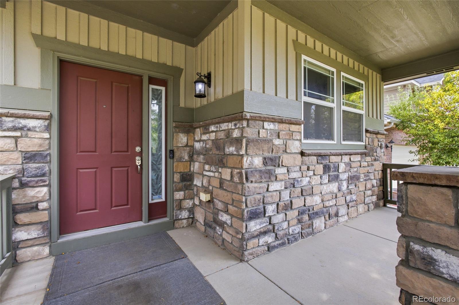 25107 E Canal Place