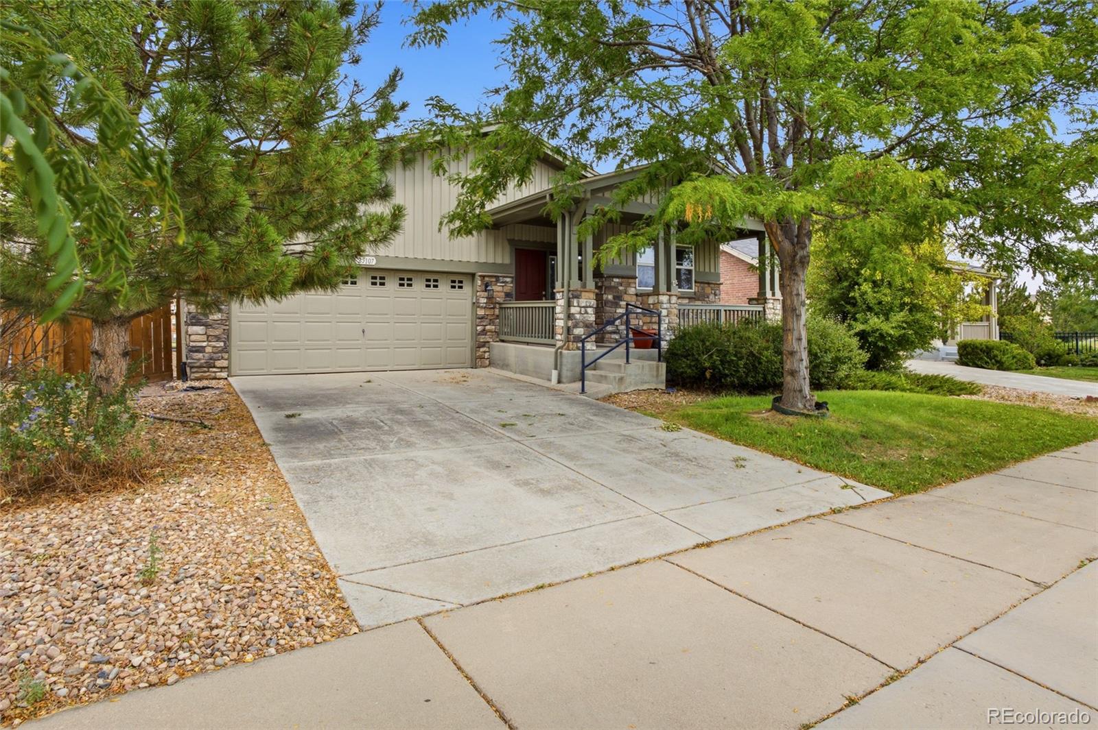 25107 E Canal Place