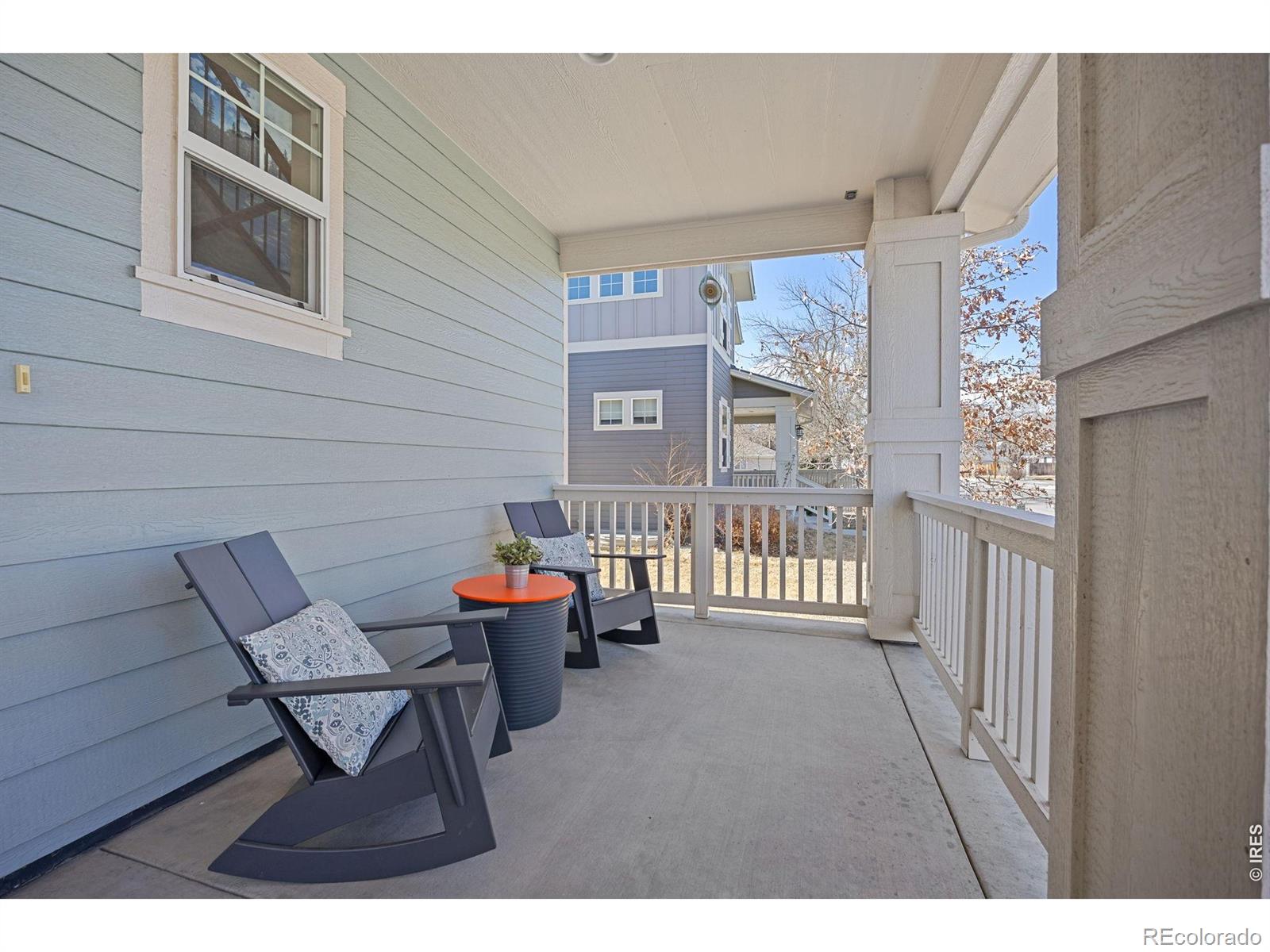 728 Hutchinson Street